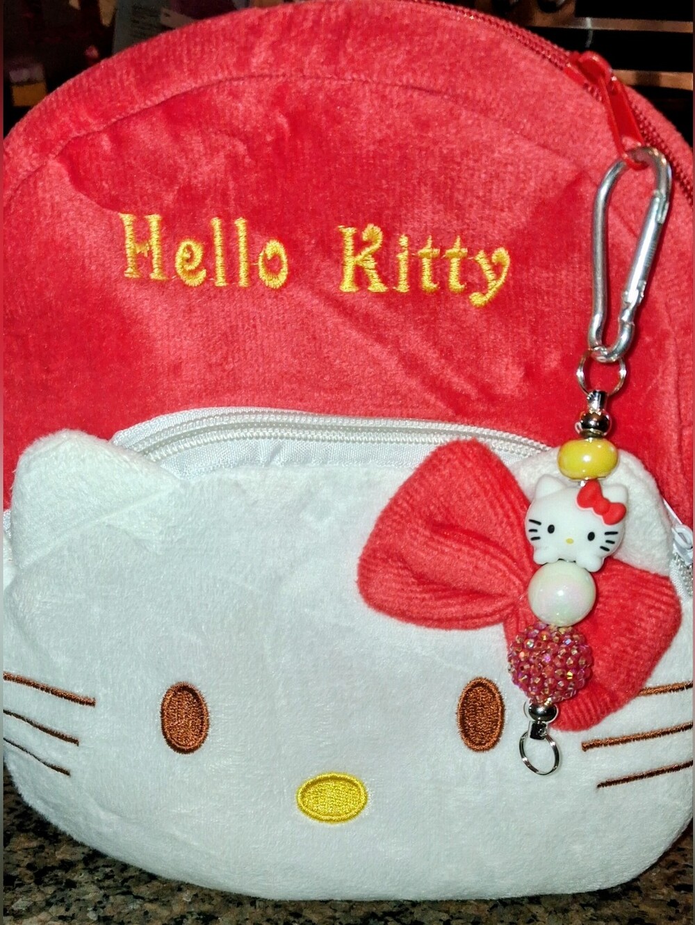 ❤️✨ HELLO KITTY MINI BACKPACK + MATCHING BAG CLIP ✨❤️